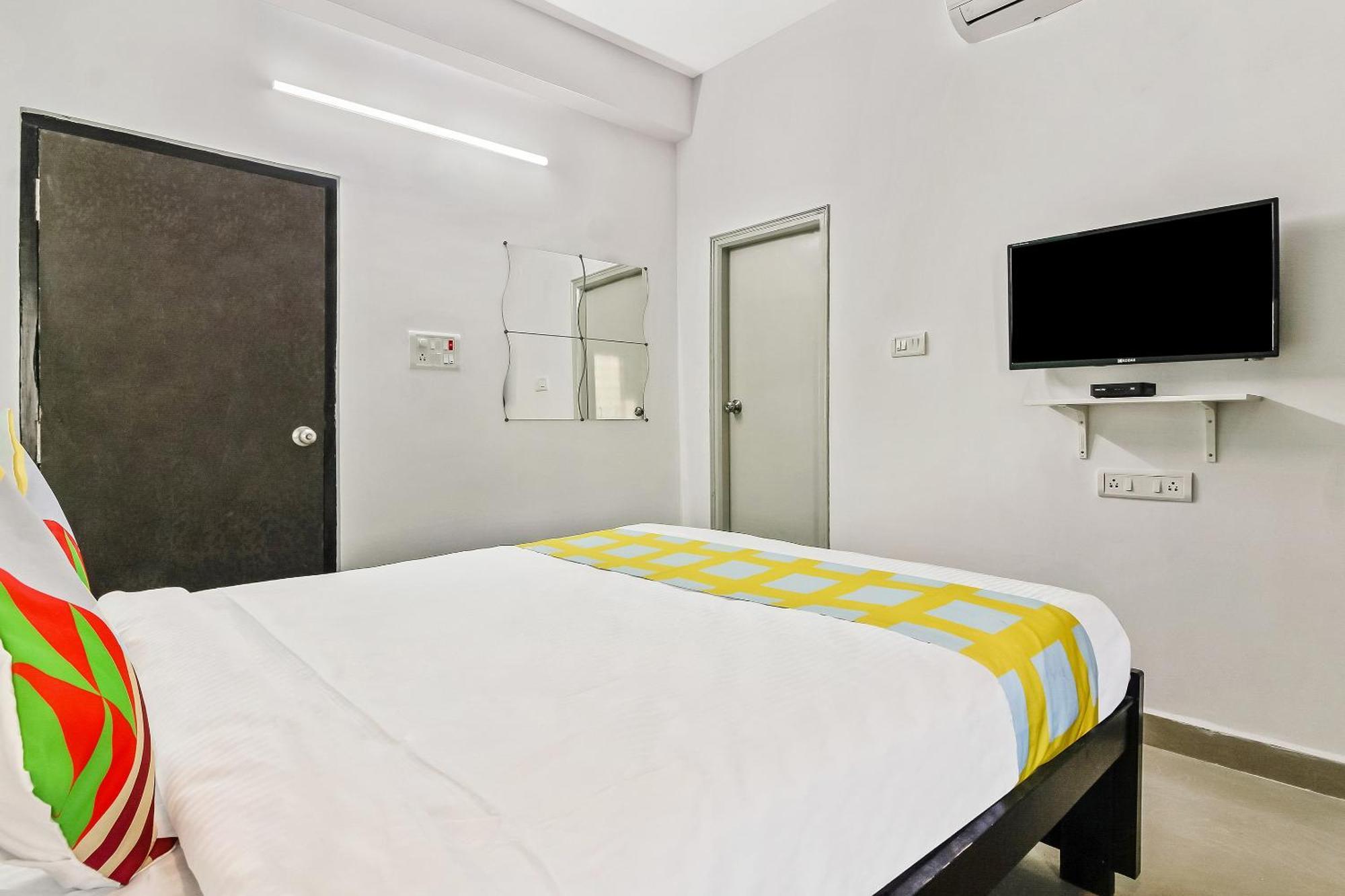 Collection O Vennela Residency Hotel Lingampalli Bagian luar foto